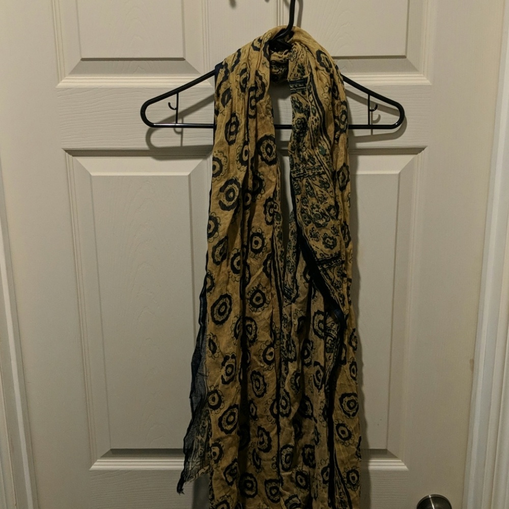Floral Patterned Scarf